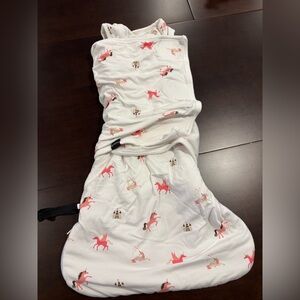 Kyte Baby White Swaddle with Pink Unicorns Bamboo Sleep Bag Swaddler